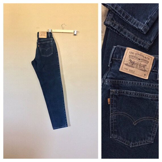 26" Levis High Waisted Jeans/90s Jeans/Vintage Hig