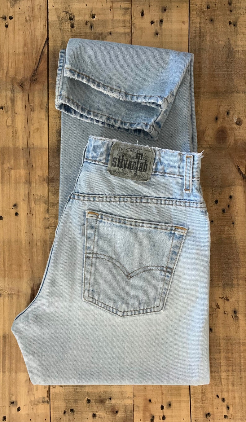 levis high waisted button fly