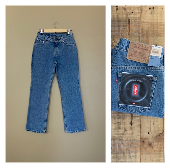 28” Levis 519 Jeans Low Rise Bootcut / 90’s Levis