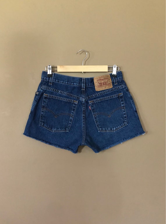 29" Levis High Waisted Shorts/Levis Shorts/90s sh… - image 3