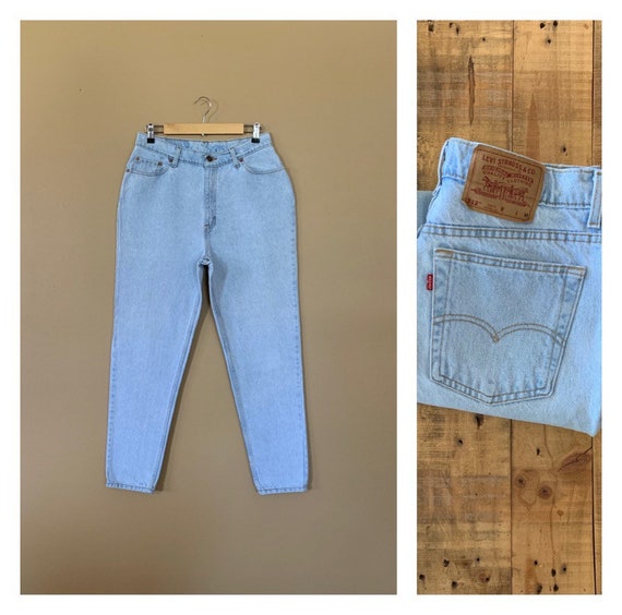 32” Levis High Waisted Jeans / Levis 512 Size 15 /