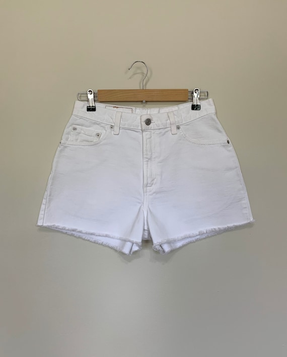 29” White Levis Shorts High Waisted Cutoffs /Levi… - image 2