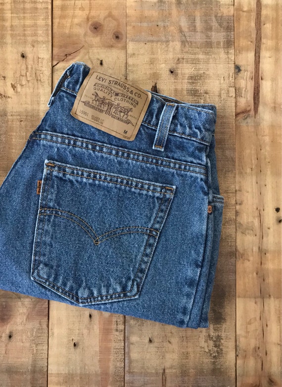 Waist 31" Levis High Waisted Shorts Denim / Levis… - image 8