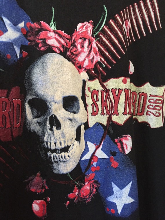 Lynyrd Skynyrd Band Tee / Rock Tee / Band T shirt… - image 2