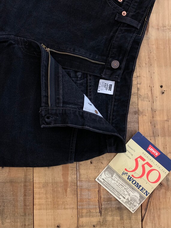 32”/33" Black Levis Jeans High Waisted Tapered Le… - image 10