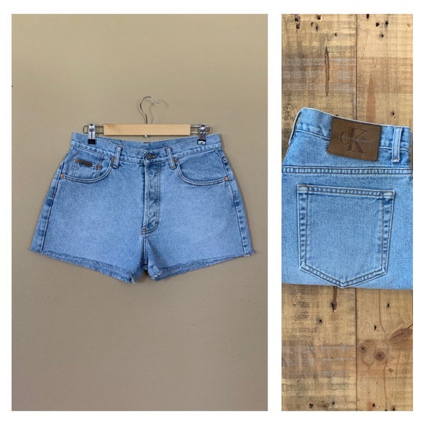 32” Button Fly Calvin Klein High Rise Denim Shorts / Calvin Klein Light Wash / 90s Denim Shorts /Calvin Cutoff Denim Shorts Size 11