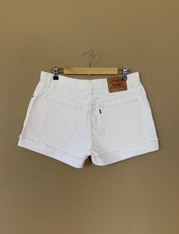 34” White Levis High Waisted Shorts/90s Levis Sho… - image 4