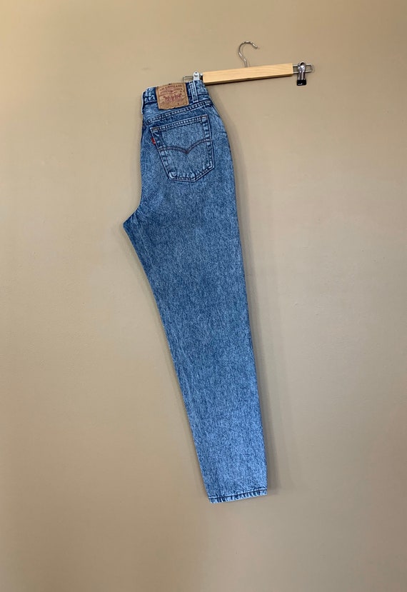 27"/28" Levis 501 Jeans High Waisted Button Fly /… - image 6