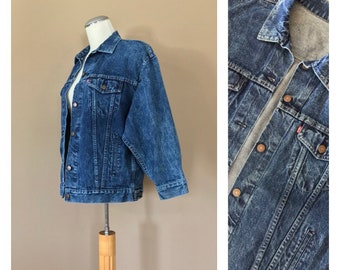 Levis Oversized Denim Jacket Large  / Vintage Jean Jacket / Vintage Denim Jacket / Blue Jean Jacket / 80s Denim Jacket / 90s Denim Jacket