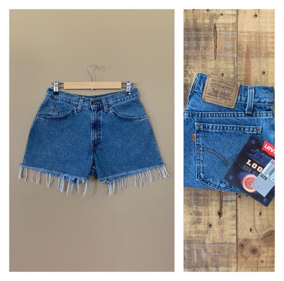 29” Levis High Waisted Shorts Denim / Levis Shorts