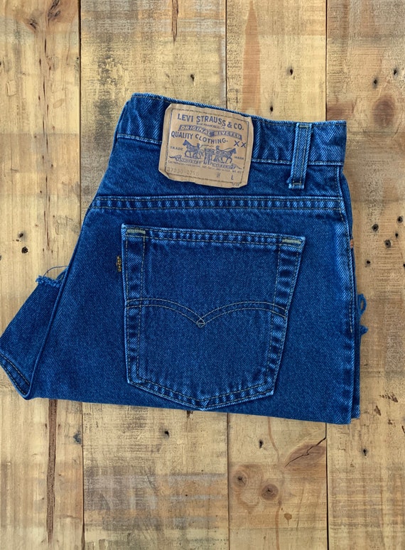 33”/34” Levis High Waisted Shorts/90s Levis Short… - image 9