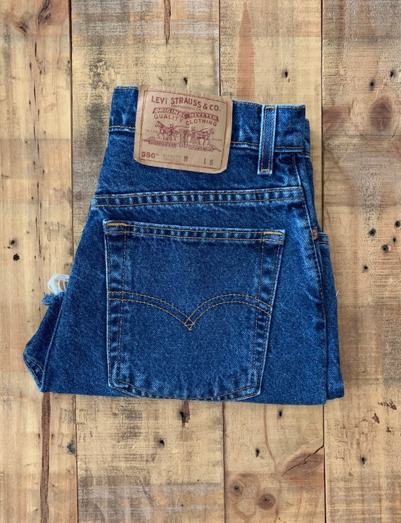 29” Levis Shorts High Waisted Denim / 90s Levis S… - image 9