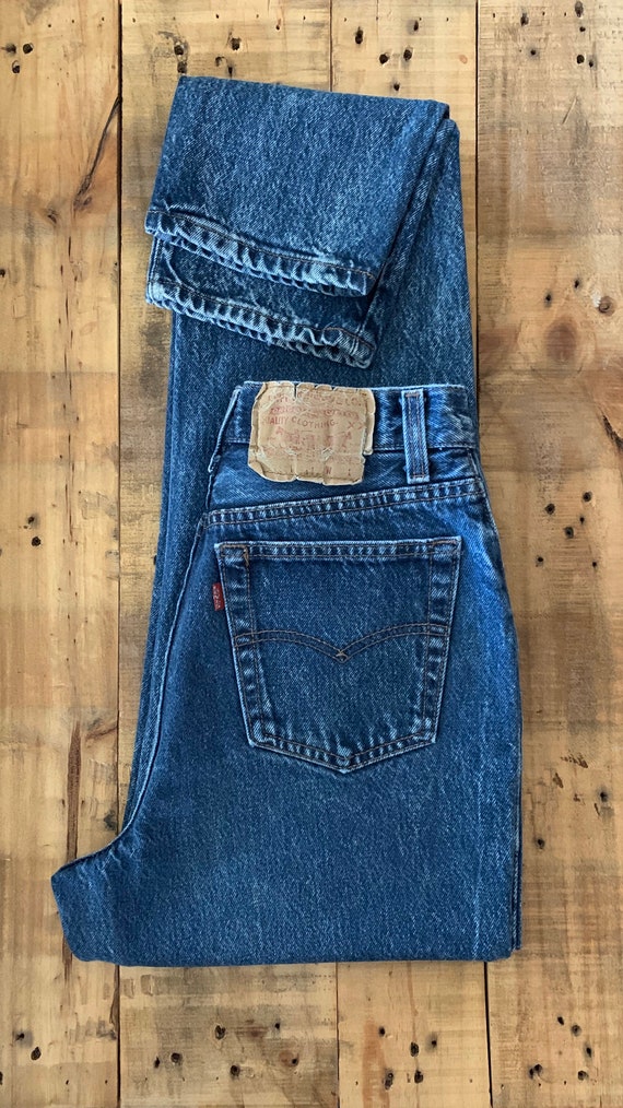 26/27" Levis 501 Jeans High Waisted Button Fly / … - image 5