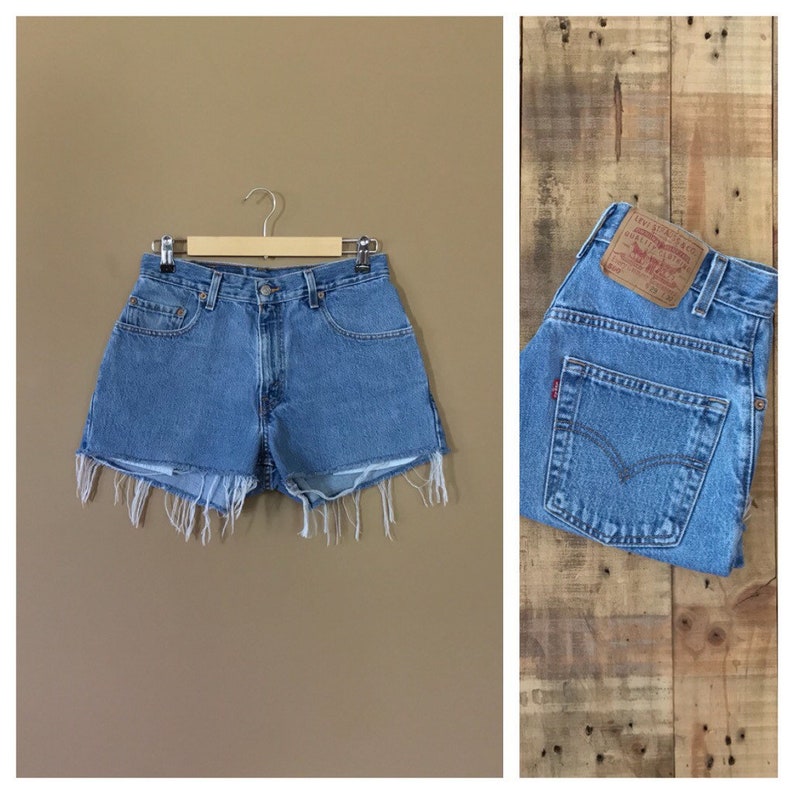 levis high waisted shorts
