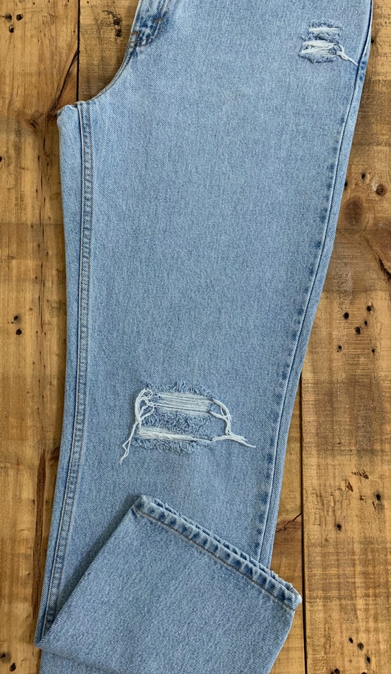 32” Levis 512 High Waisted Jeans Light Wash / Lev… - image 6