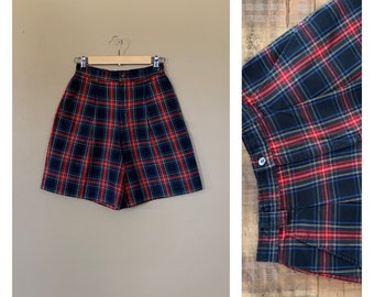 26” Red Plaid High Waisted Shorts Cotton /Plaid Shorts / 90’s Shorts Size 6 /High Waisted Shorts / 90’s Plaid Clothing