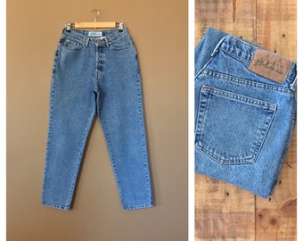 29" High Waisted Jeans/ Button Fly High Waisted Jeans/ Mom Jeans/ Calvin Klein Jeans / 90s Jeans / Vintage High Waisted Jeans