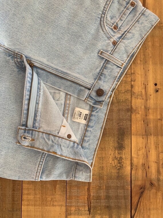 31/32” Levis High Waisted Shorts / 90s Levis Shor… - image 9