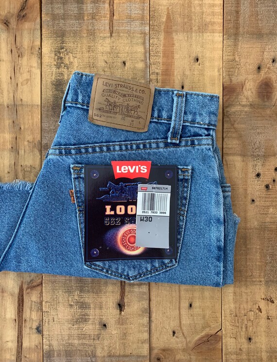 30” Levis High Waisted Shorts Denim / Levis Short… - image 7