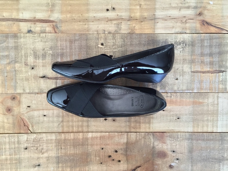 Vintage Black Leather Flats / Womens Loafers / Leather Flats / Leather Slip Ons / Womens Penny Loafers / Black Flats image 1