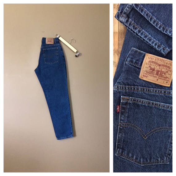 28" Levis High Waisted Jeans/ Levis 550 /90s Jeans
