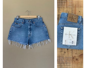 31” Button Fly Calvin Klein High Rise Denim Shorts / Calvin Klein Light Wash / 90s Denim Shorts /Calvin Cutoff Denim Shorts Size 11