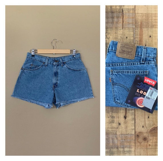 30” Levis High Waisted Shorts Denim / Levis Short… - image 1