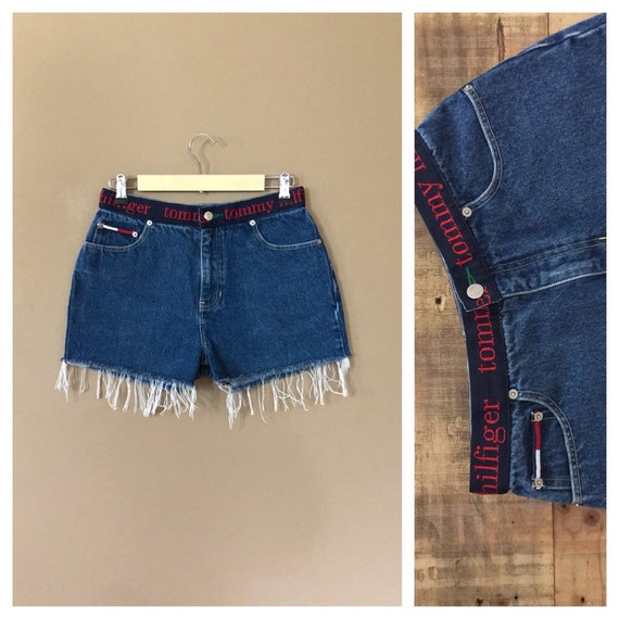 29" Tommy Hilfiger Shorts/Vintage Tommy Hilfiger/… - image 1