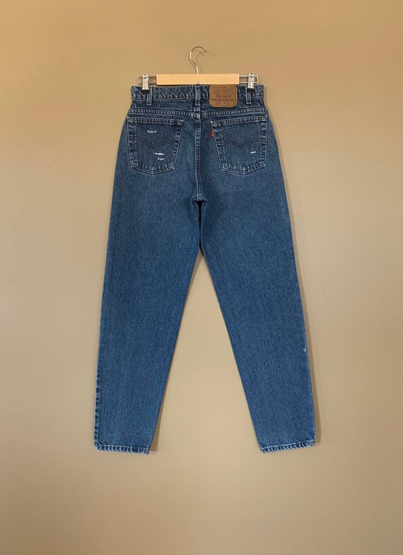 30" Levis High Waisted Jeans Ripped / Levis 550 /… - image 4