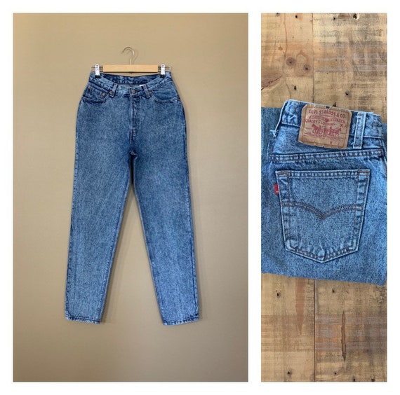 27"/28" Levis 501 Jeans High Waisted Button Fly /… - image 1