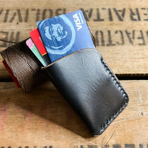 Funda delgada de cuero negro de grano completo, billetera minimalista