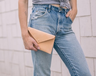 Leather Envelope Clutch, Handmade Full Grain Womens purse in Natural Tan