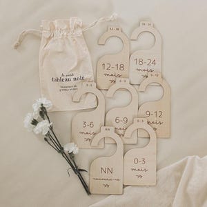 Wooden Baby Clothes Size Dividers – Closet Organizers – Practical Shower Gift
