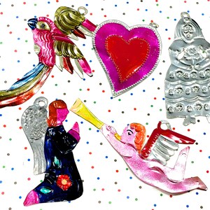 VINTAGE: 5pcs Mexican Folk Art Tin Ornaments Handcrafted Angel Heart Bride Bird Christmas Holiday Mexico Gift Tag image 4