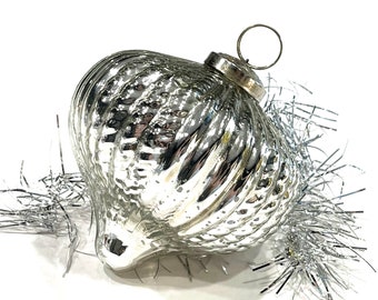 VINTAGE: 4" Thick Textured Glass Ornament - Kugel Style Ornament - SKU Tub-400-00033698