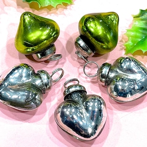 VINTAGE: 5pcs - Small Mercury Glass Heart Ornaments - Heart Pendants - Kugel Style Christmas Ornaments
