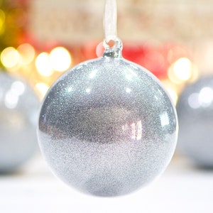 VINTAGE: Hand Blown Ornament Silver Glitter Glass Ornament Christmas SKU Tub-400-00030587 image 2