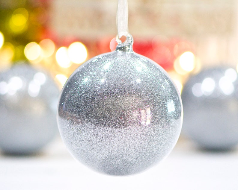 VINTAGE: Hand Blown Ornament Silver Glitter Glass Ornament Christmas SKU Tub-400-00030587 image 2