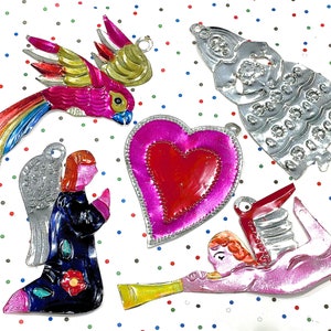 VINTAGE: 5pcs Mexican Folk Art Tin Ornaments Handcrafted Angel Heart Bride Bird Christmas Holiday Mexico Gift Tag image 2