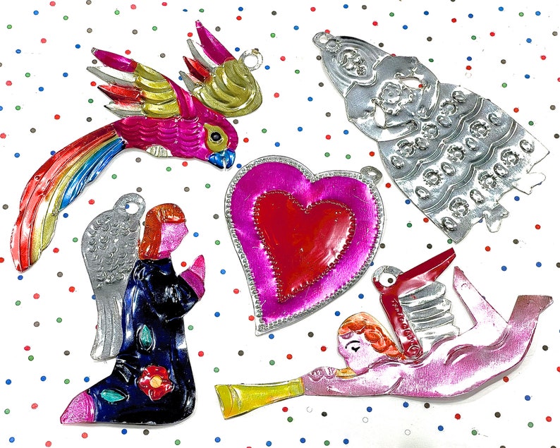 VINTAGE: 5pcs Mexican Folk Art Tin Ornaments Handcrafted Angel Heart Bride Bird Christmas Holiday Mexico Gift Tag image 2