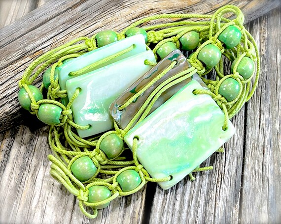 VINTAGE: Macrame String Shell Tie Belt - Green Be… - image 3