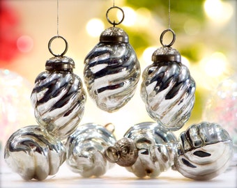 VINTAGE: 5pcs - Small Thick Mercury Silver Ornaments - Mid Weight Kugel Style Ornaments - Unique Find - SKU os-149