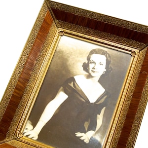 VINTAGE: goudkleurige metalen fotolijst - staande lijst - foto - SKU 26-A-00005826