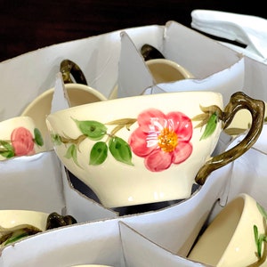 VINTAGE: 1960s 1 Set USA Franciscan Desert Rose Teacup and Saucer Pink Flowers Tableware Shabby Chic SKU 28 29-C-00035305 image 4