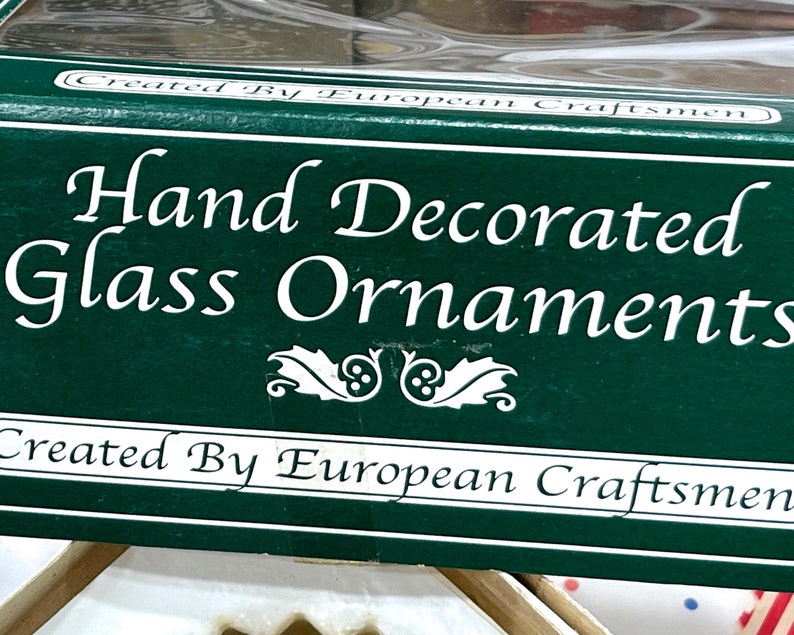 VINTAGE: 2 stuks Europese handgeblazen glazen ornamenten in doos Kerstdecor Ornament Vakantie afbeelding 3
