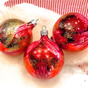 VINTAGE: 3pcs 1980's Glass Ornaments Hand Blown Glass Ornaments Christmas Decor Holiday SKU 00040021 image 2