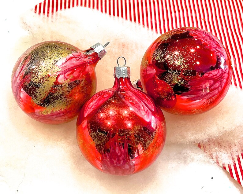 VINTAGE: 3pcs 1980's Glass Ornaments Hand Blown Glass Ornaments Christmas Decor Holiday SKU 00040021 image 2