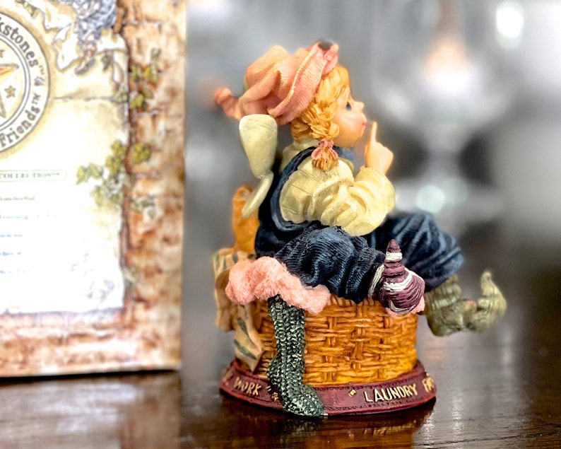 VINTAGE: 1999 Boyds Wee Folkstones Sudsie Faerisock Figurine in Box 36306 Mischief Maker Faerie SKU 34-B-00035436 image 4