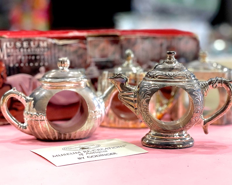 Godinger Teapot Napkin Rings - Thumbnail 2