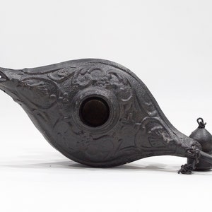 VINTAGE: Candle Holder Cast Iron and Metal Magic Lamp Shape Home Decor SKU 23-D-00031926 afbeelding 6